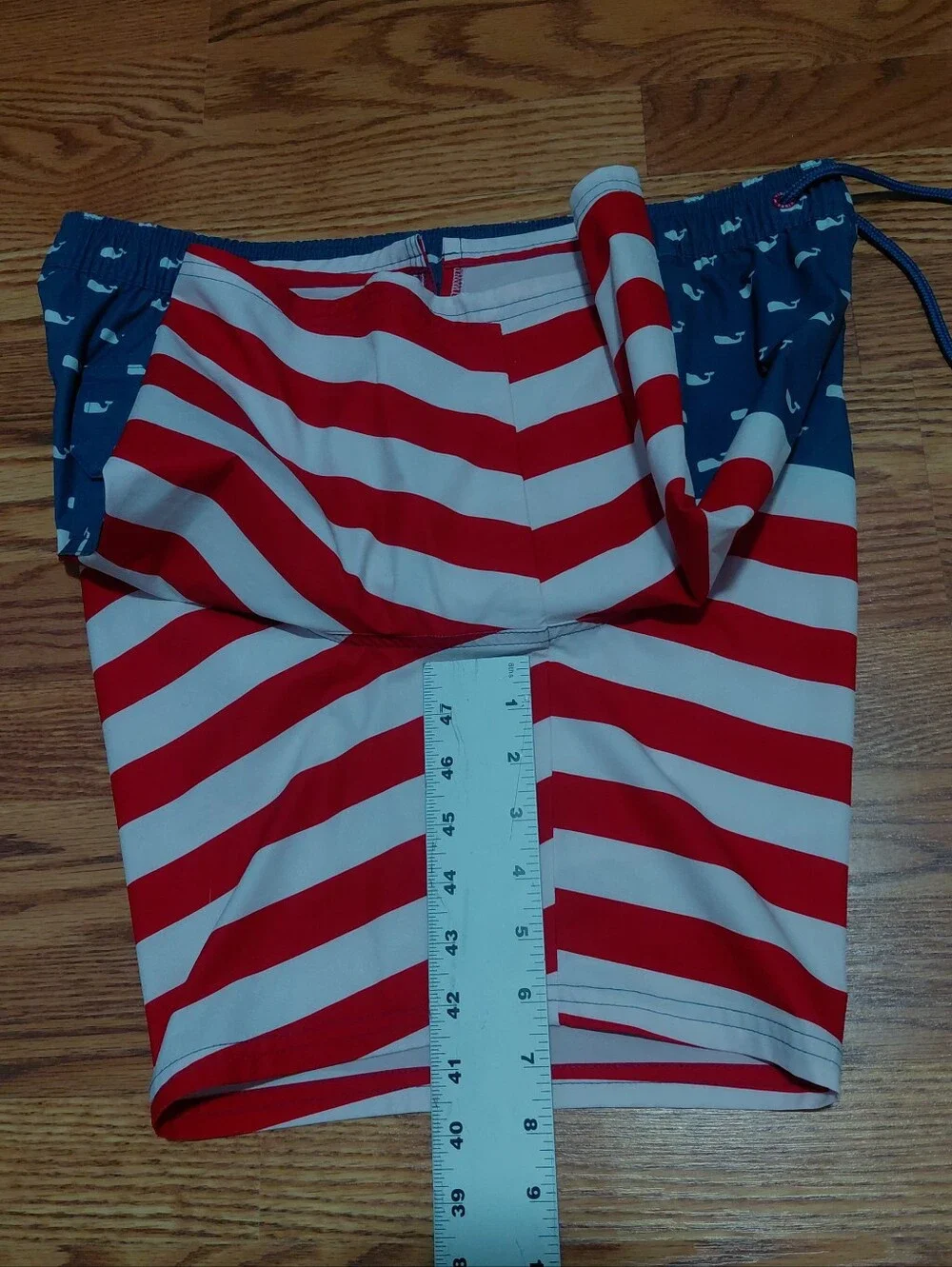 Vineyard Vines American Patriotic Swim Shorts Men Sz M Blue Red Logo Swim Trunks